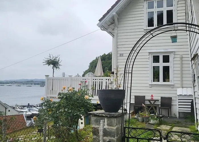 Cozy House In Historical Area