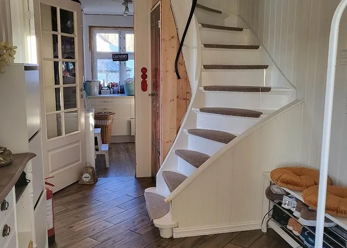 Vakantiehuis Cozy House In Historical Area *